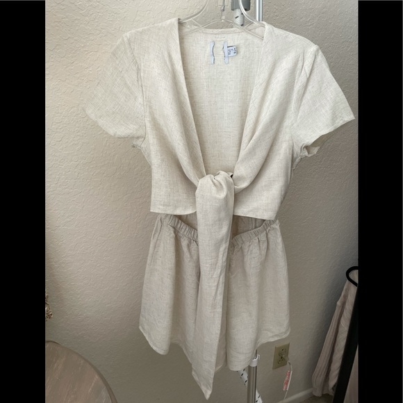 NWOT THE RAGNAR ROMPER BEIGE BY PRINCESS P… - Picture 6 of 10